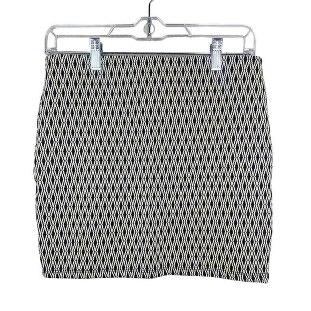 Zara Texture Pullon Diamond Mini Stretch Skirt Band Elastic Waist S Black White - Picture 14 of 15